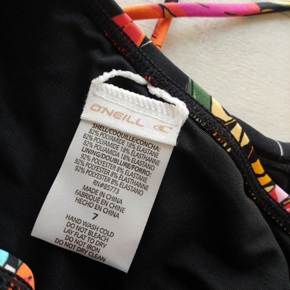 O'Neill NEW girls Tropical Keyhole Tankini Swimsuit Set - Picture 11 of 16